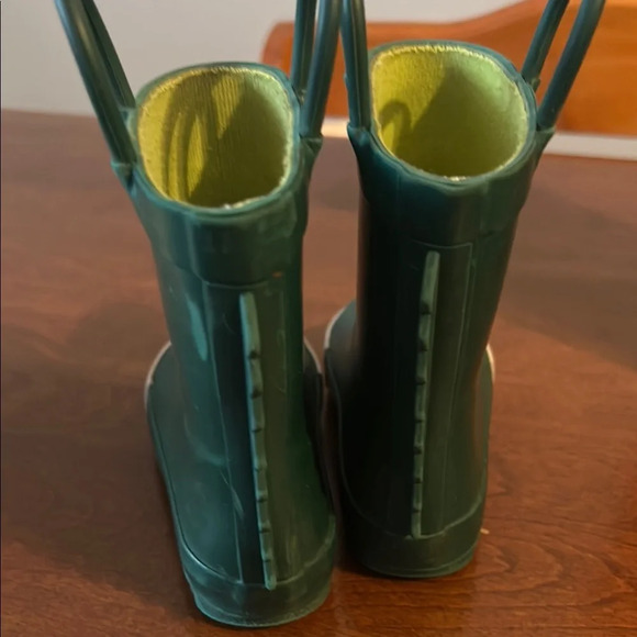 Kids Green Dinosaur Water Shoes - Picture 4 of 5